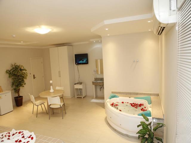 Voa Hotel Internacional Maringá Екстериор снимка